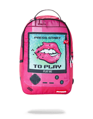 PLAY ME